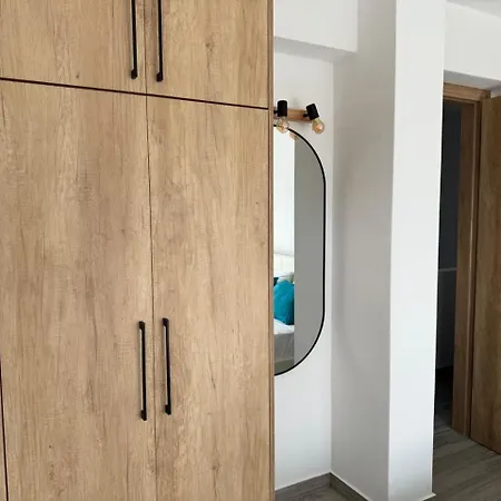 D & A Land Luxury House