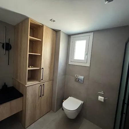 D & A Land Luxury House *